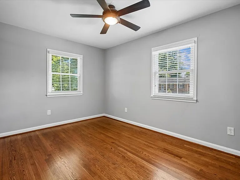3801 Denfeld Ave — Photo 13