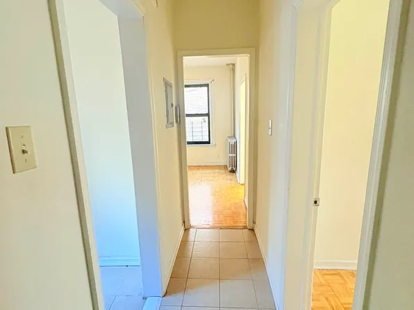 1314 Eastern Parkway image 7 of 11