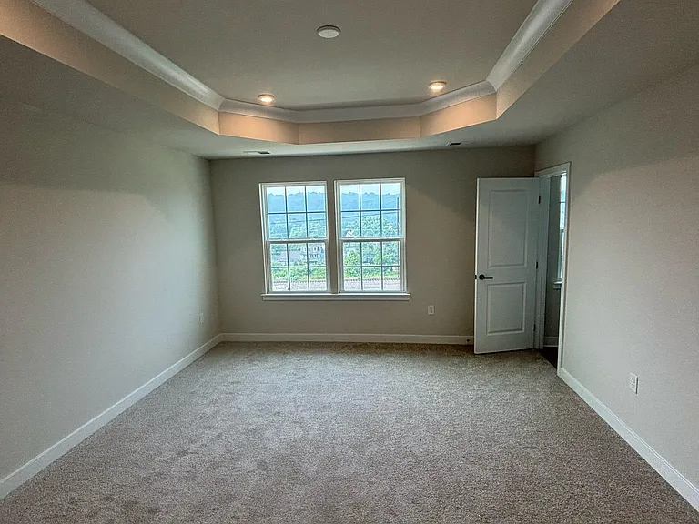 2620 Tisbury Ln — Photo 8