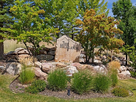 2nd image of 5674 Porcupine Ridge Dr
