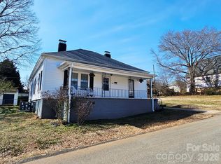 25 2nd St, Cramerton, NC 28032
