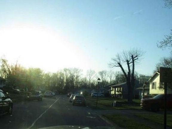 Exterior Neighborhood (street photo)