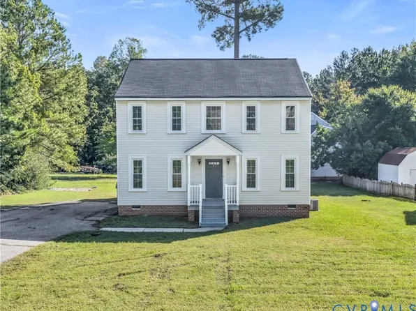 8414 Whirlaway Dr, Midlothian, VA 23112