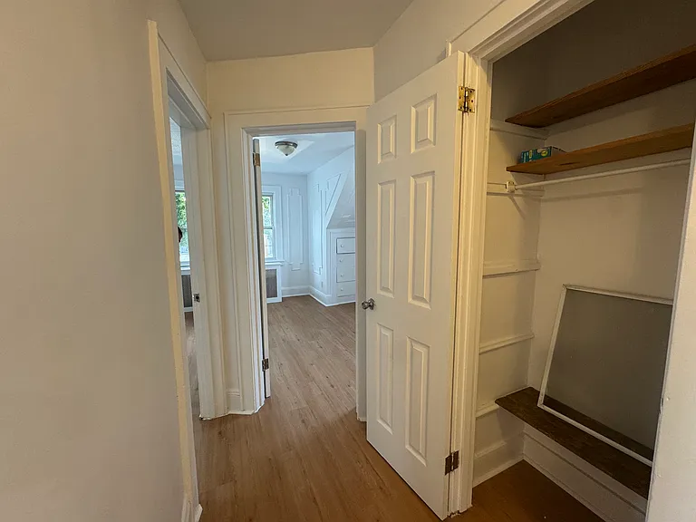 12 Alexander Pl #2 — Photo 11