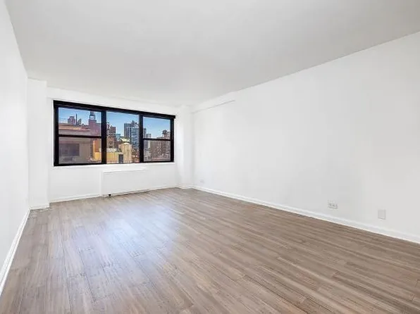 200 E 27th St APT 9P, New York, NY 10016
