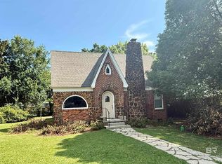 208 W Orange Ave, Foley, AL 36535