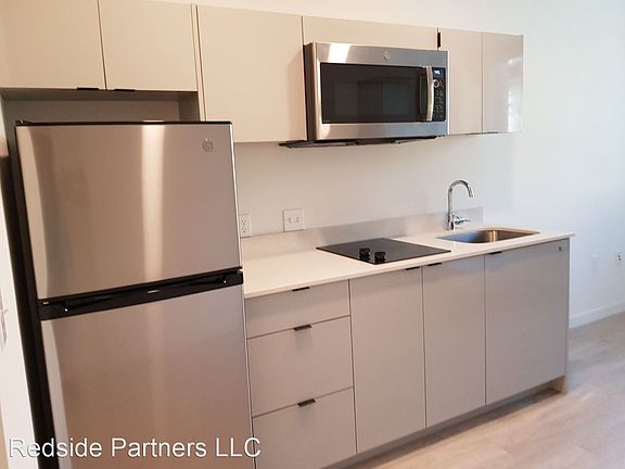 3rd image of 2037 Yale Ave E #205