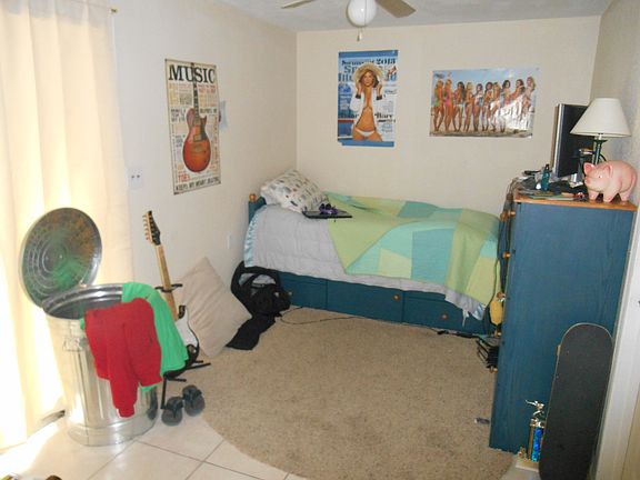 4th image of 490 16th St NE