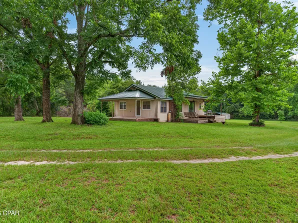 1229 Clearview Ln, Graceville, FL 32440