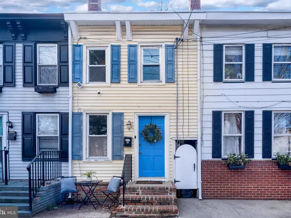 122 2nd St, Bordentown, NJ 08505