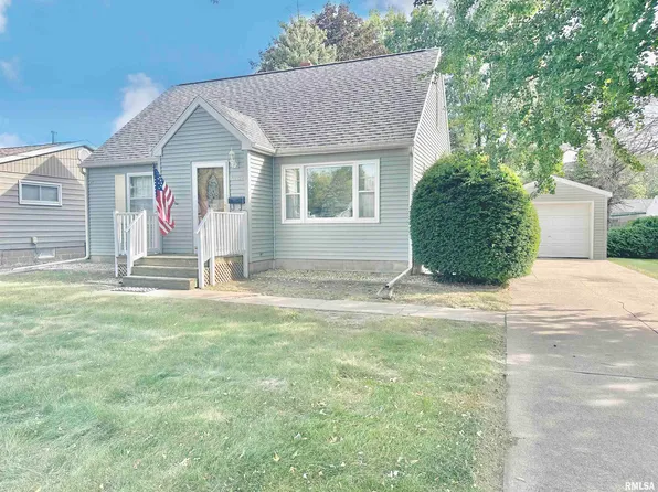 1282 Bridge Ave, Galesburg, IL 61401