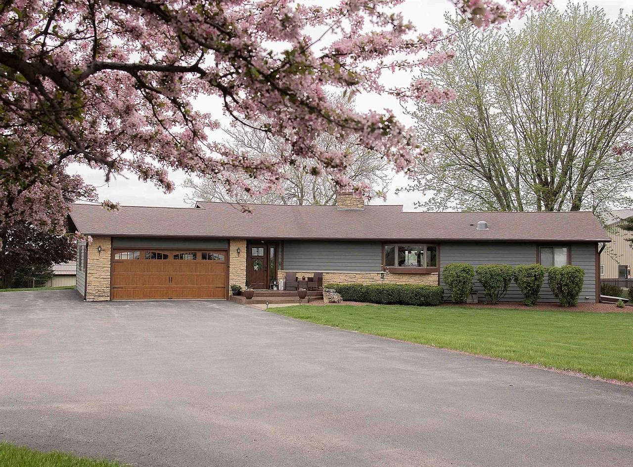 4949 County Road YZ, Dodgeville, WI 53533 MLS 1950380 Zillow