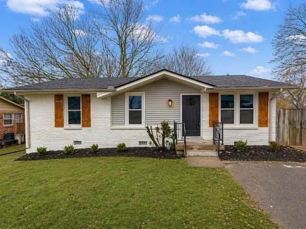 151 Evergreen Cir, Hendersonville, TN 37075