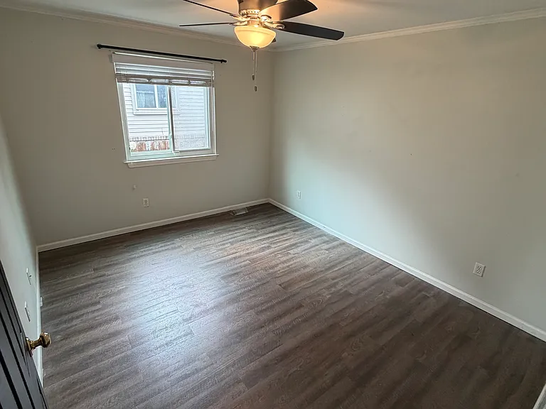 29931 Rosslyn Ave — Photo 9