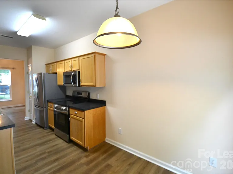6820 Beverly Springs Dr — Photo 13