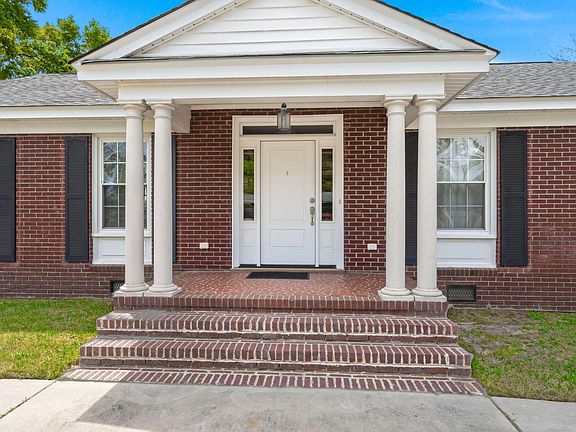 5th image of 179 Azalea Ave
