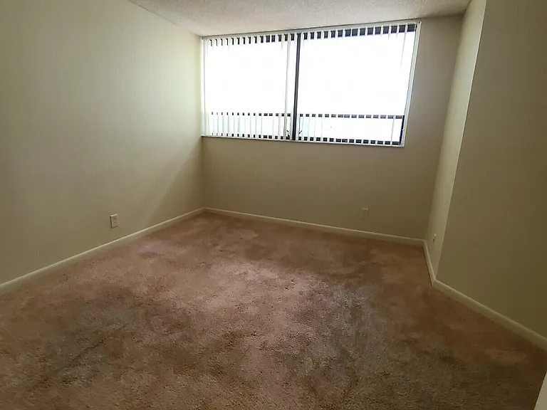 1720 N Congress Ave #402 — Photo 8