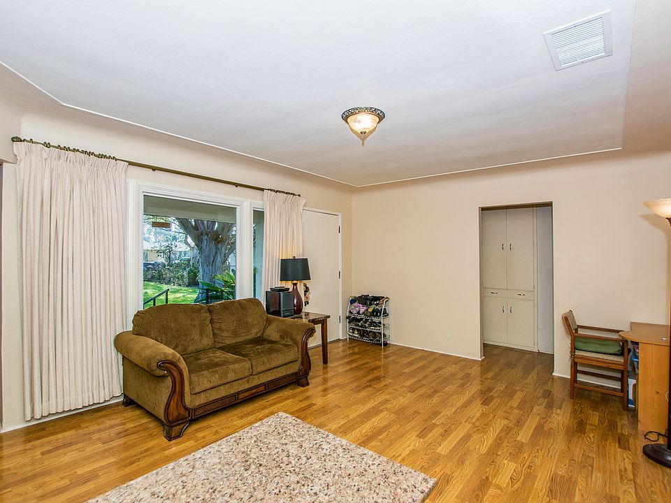 2nd image of 3843 Daleview Ave