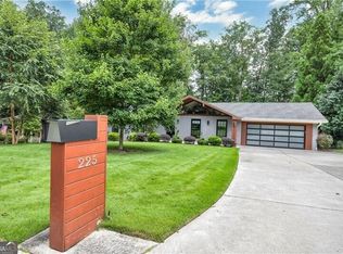 225 Jayne Ellen Way, Alpharetta, GA 30009