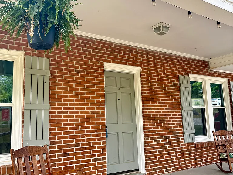 27 Maxie Ave — Photo 2