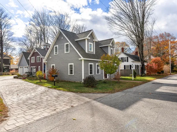 9 Potter Street, Brunswick, ME 04011