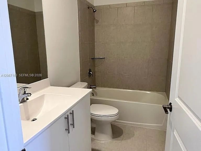 11910 SW 247th Ter — Photo 10