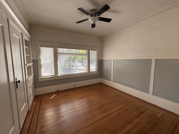 4th image of 631 23rd St APT B