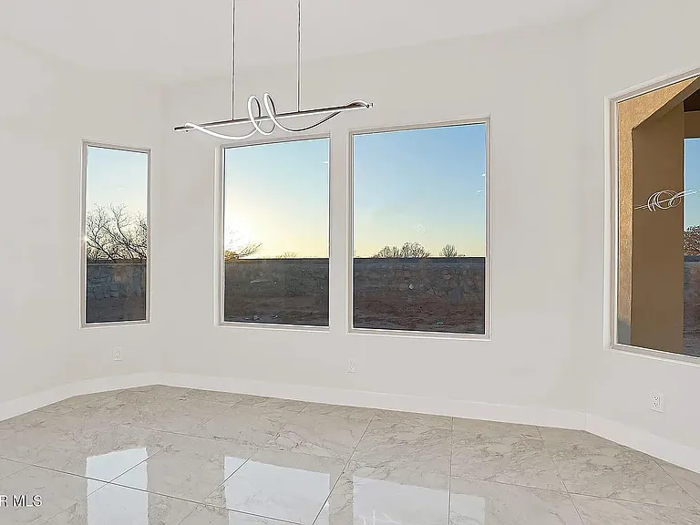 5696 Rio Bonito Cir — Photo 45