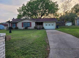 602 S Evenside Ave, Henderson, TX 75654