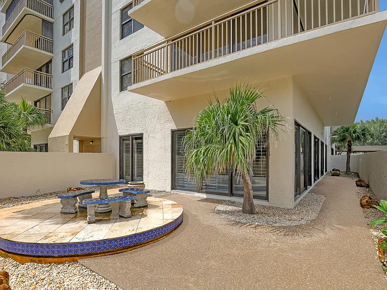 3400 N Ocean Dr #101 — Photo 12