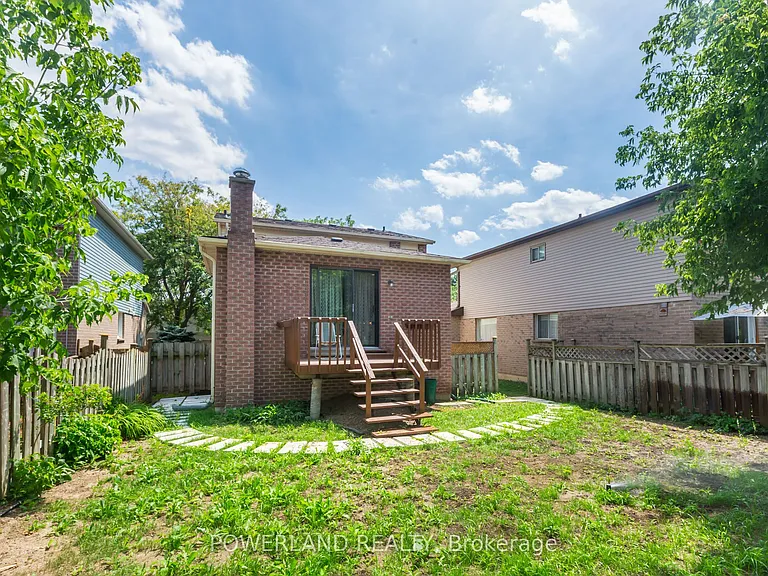 92 Nightstar Dr — Photo 23