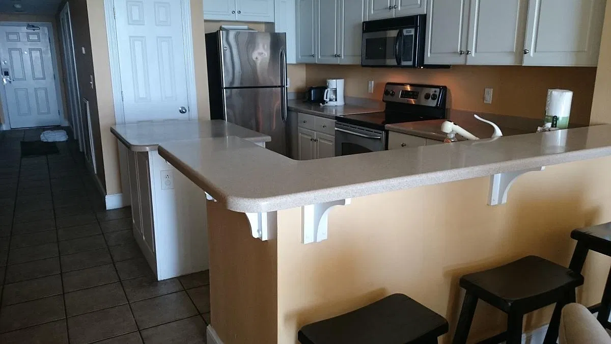 3 bed, 1241 sqft, $3,200 — Photo 3