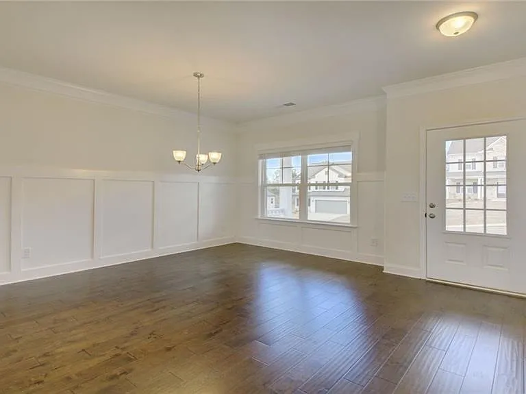 5191 Woodline View Cir — Photo 7