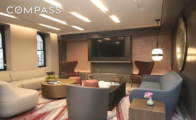 Rented by Compass | media 49