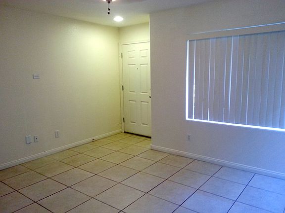 3rd image of 9507 Milkweed Canyon Ave