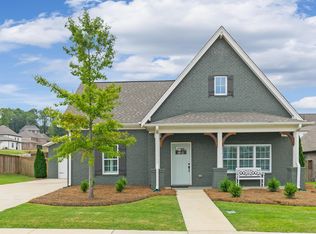 411 Griffin Park Ln, Birmingham, AL 35242