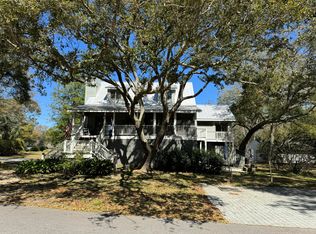 342 Bayview Dr, Mount Pleasant, SC 29464