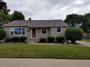 1341 S 25th St, Manitowoc, WI 54220