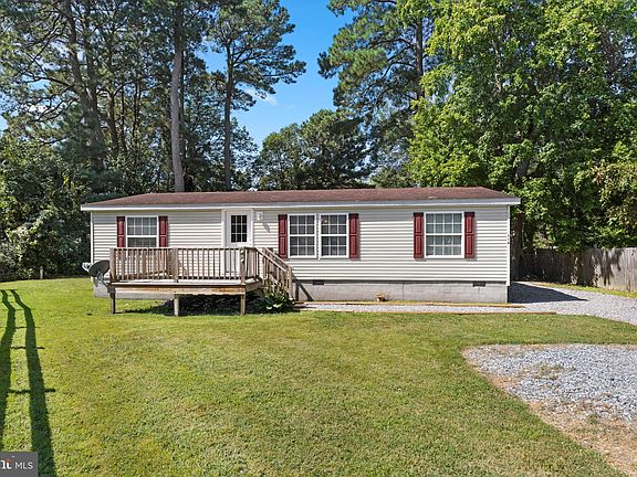 2nd image of 116 Pine Dr