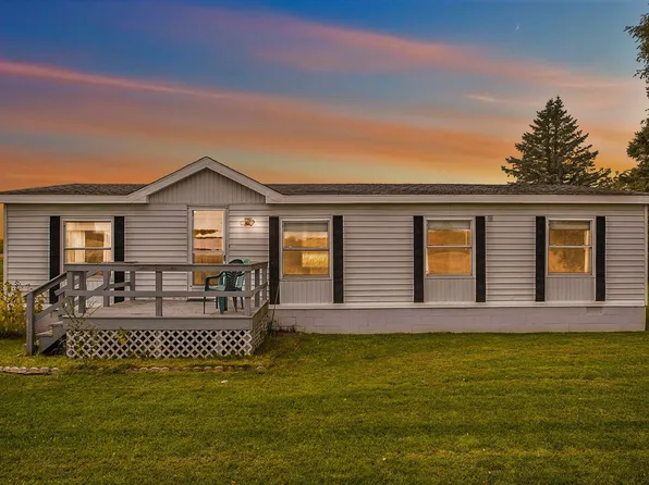 7398 3850th St, Bloomingdale, MI 49026