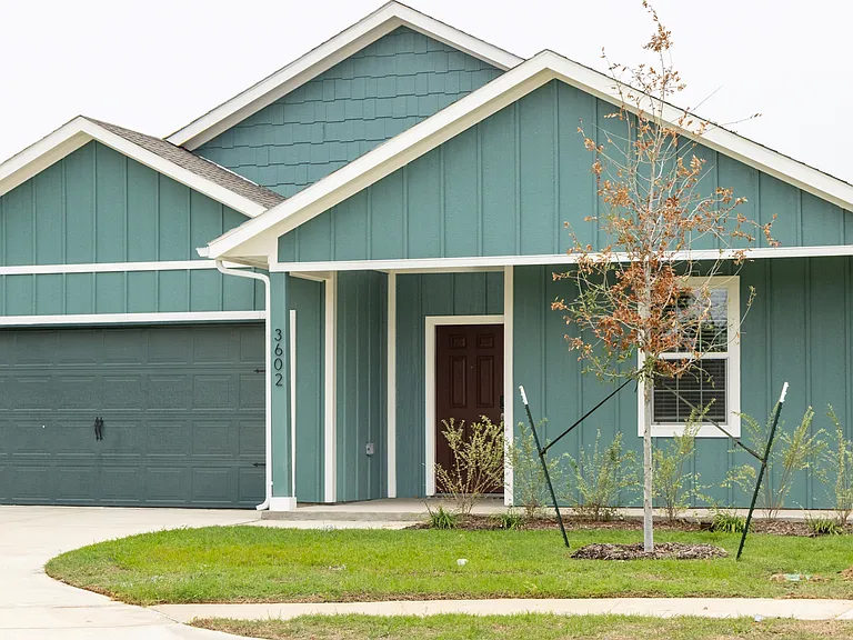 3602 Hawker Way — Photo 7