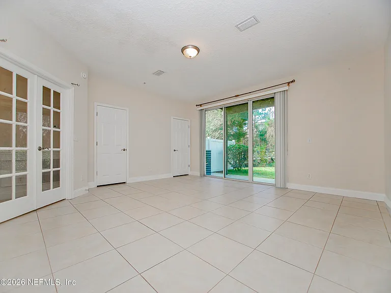 4442 Rock Creek Cir — Photo 6