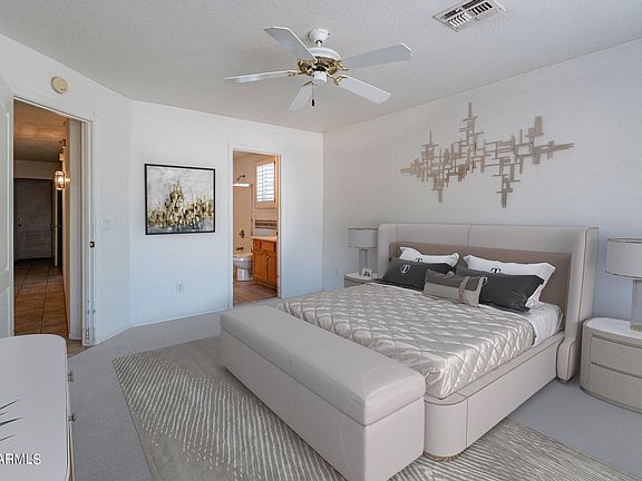 5th image of 14374 W MARCUS Drive