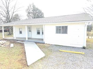 520 E Dumplin Valley Rd, Kodak, TN 37764