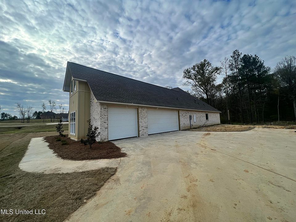 211 Lost Oak Ln, Brandon, MS 39047 Zillow