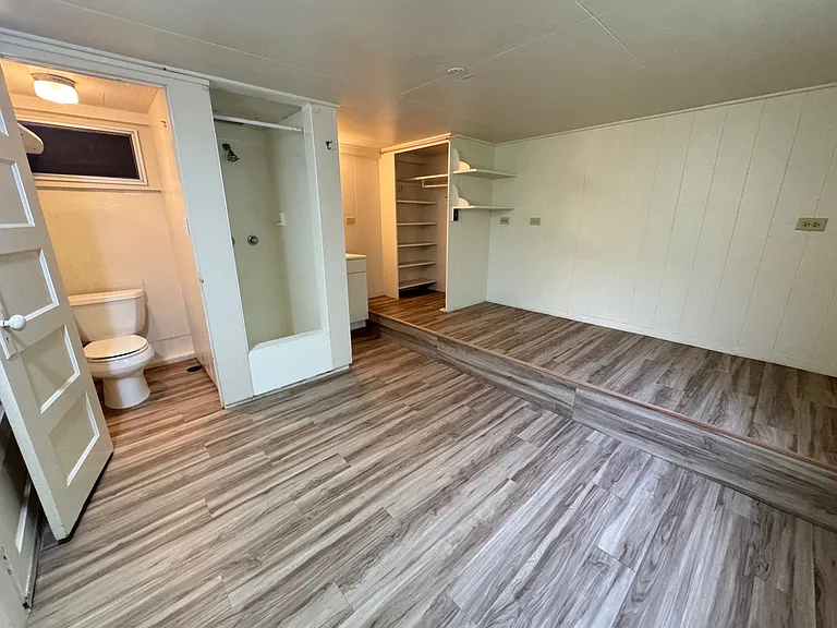 2747 Hillside Ave — Photo 4