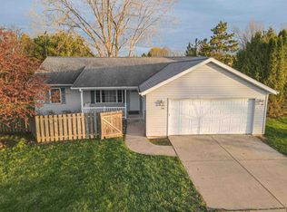 214 Mirro Dr, Gillett, WI 54124