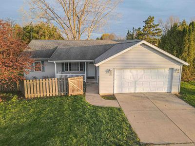 214 Mirro Dr, Gillett, WI, 54124