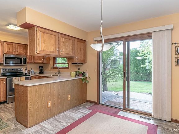 5th image of 1021 Heritage Dr