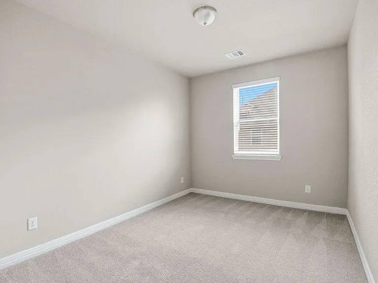 9406 Caddo Ridge Ln — Photo 14